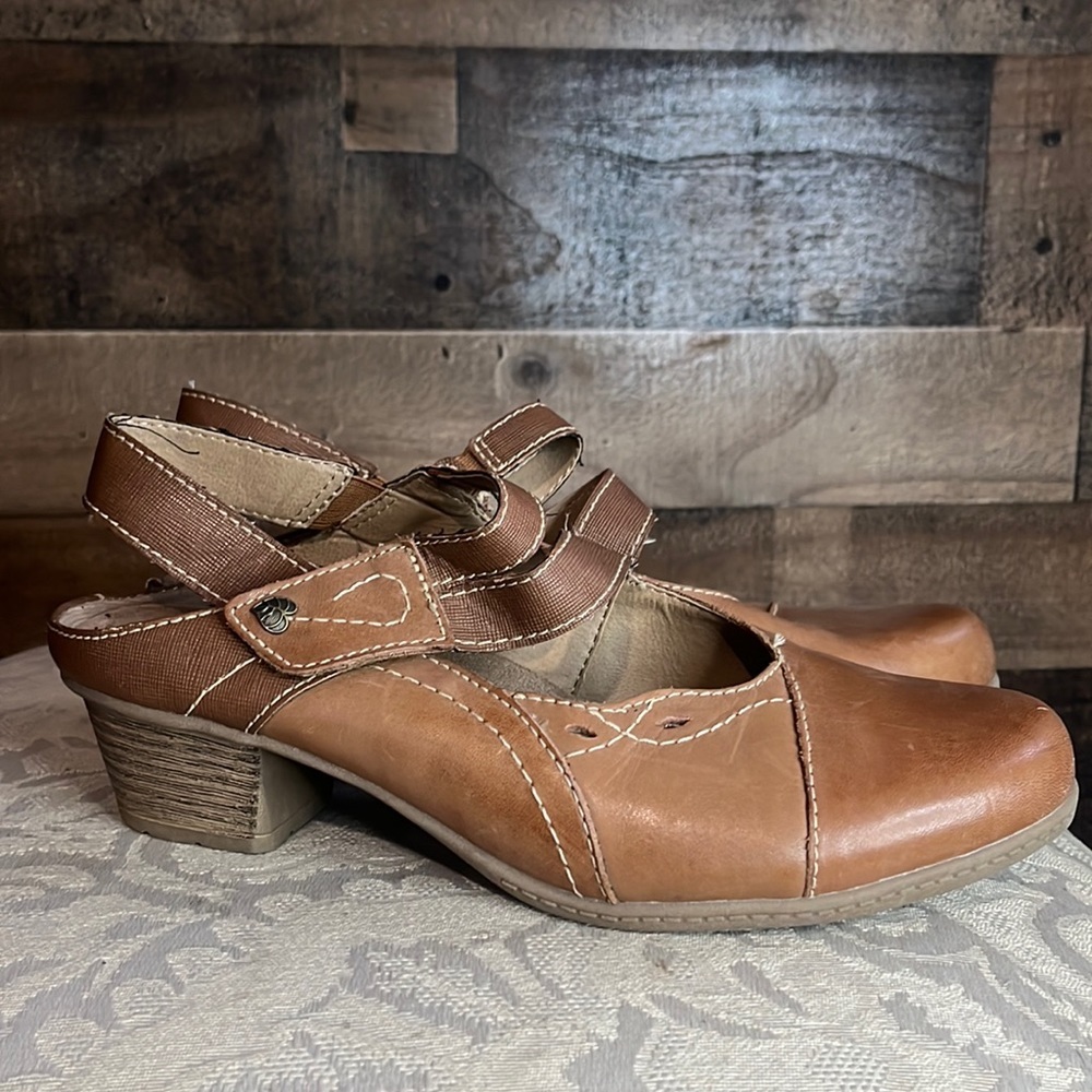 Earth Origins Leather Shoes Melanie Size 9.5 Brown